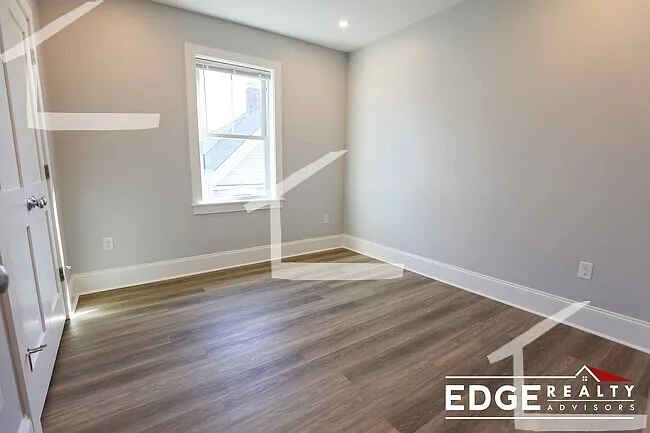 80 N Beacon St #6 — Photo 5