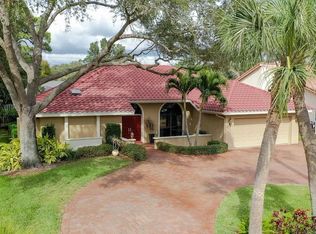 4715 Pine Harrier Dr, Sarasota, FL 34231