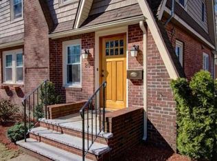20 Essex St, Medford, MA 02155