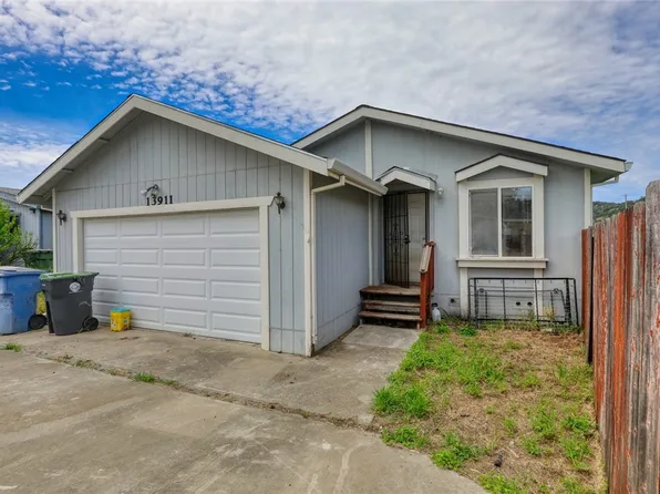 13911 Hickory Ln, Clearlake Oaks, CA 95423
