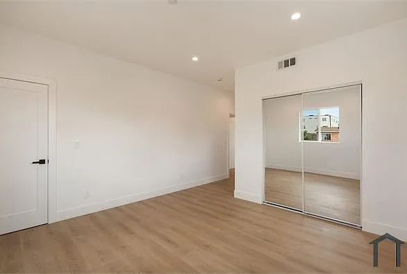 2843 Folsom St #1 — Photo 23