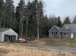 85 Port Clyde Rd, Saint George, ME 04860