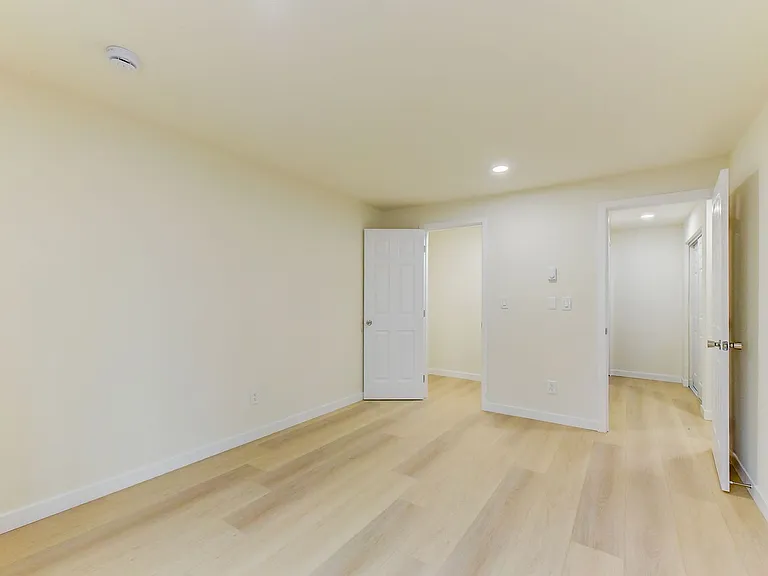 1605 Maple Ln #B — Photo 17