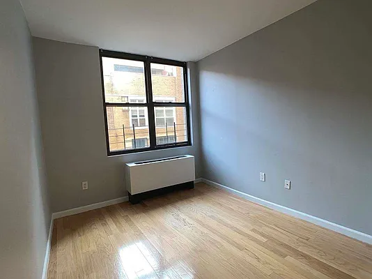 Rented by Tourma Realty LLC | media 33