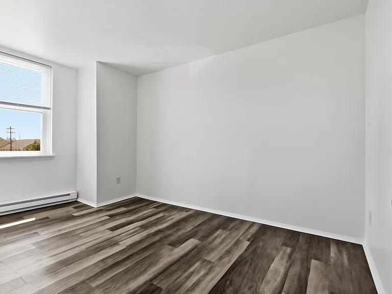 101 West Main St — Photo 17