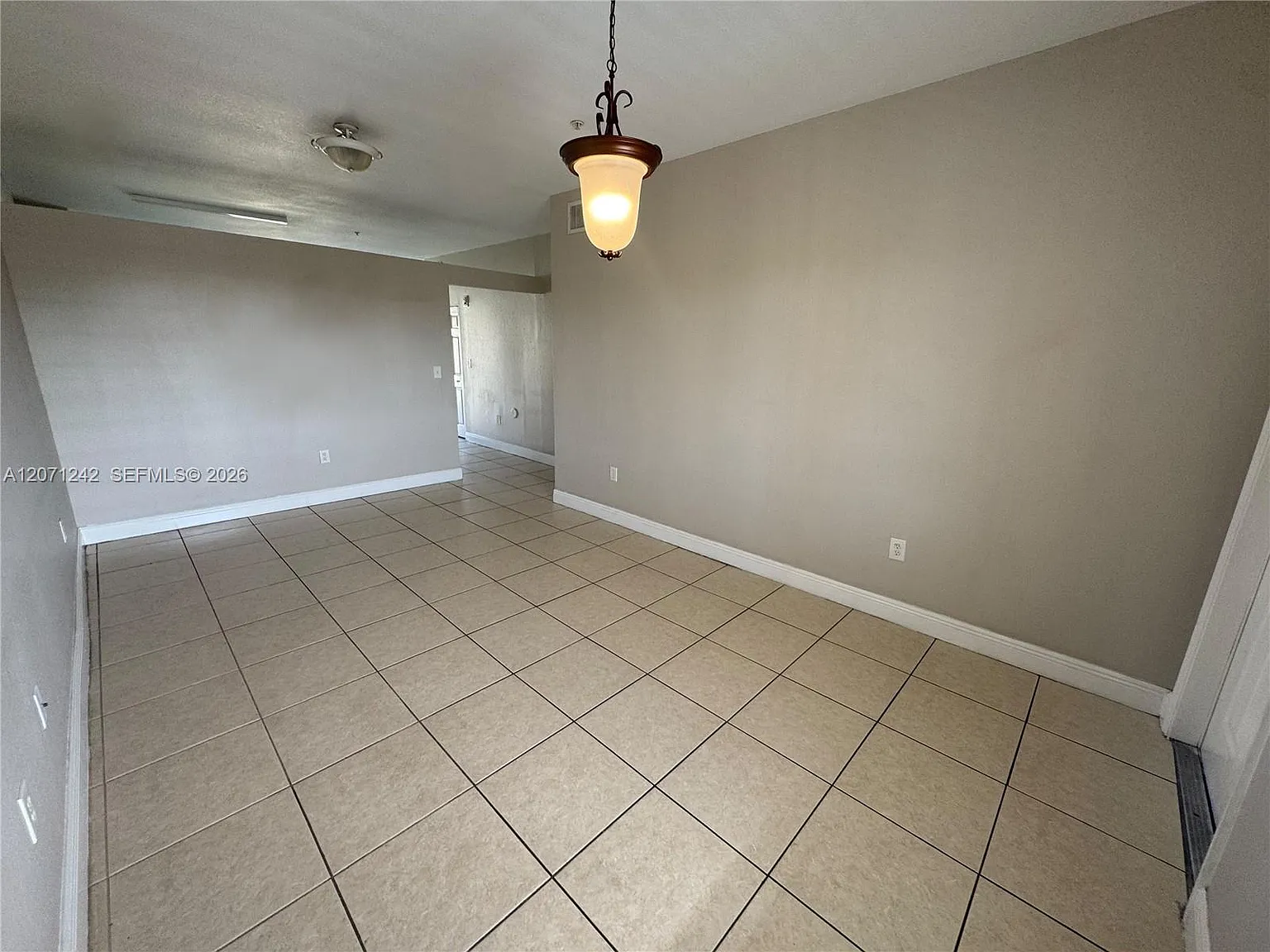 San Marco Villas Condo — Photo 2