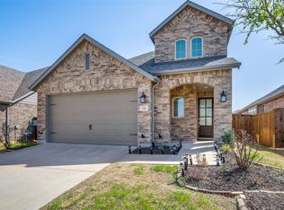 1520 Gelding Dr, Aubrey, TX 76227
