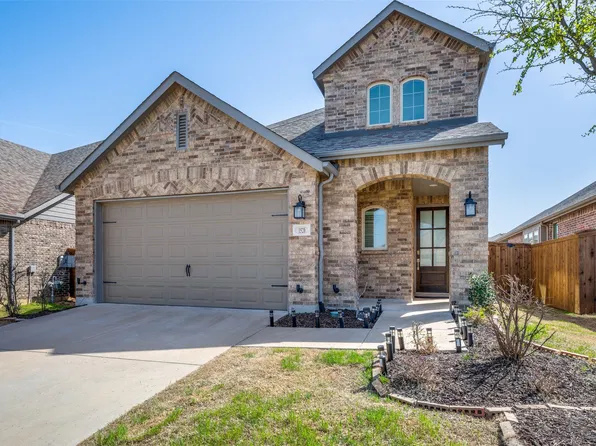 1520 Gelding Dr, Aubrey, TX 76227