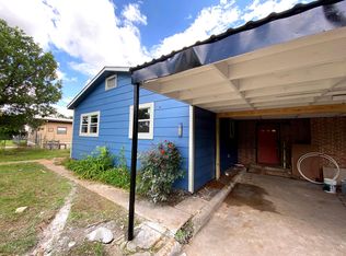607 SW 18th St #B, Mineral Wells, TX 76067