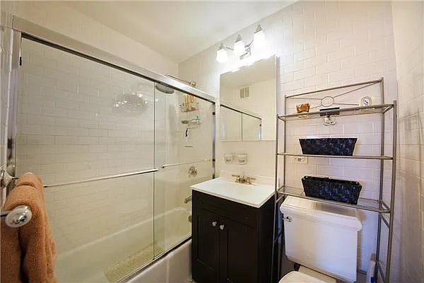 Sold by Nardoni Realty, Inc. | media 6