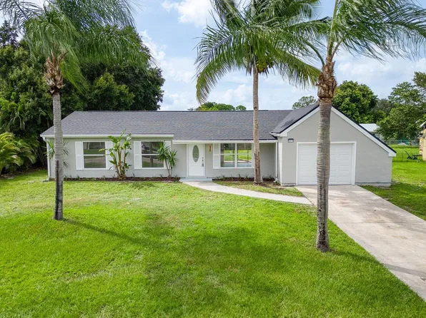 317 SW Kentwood Road, Port St Lucie, FL 34953