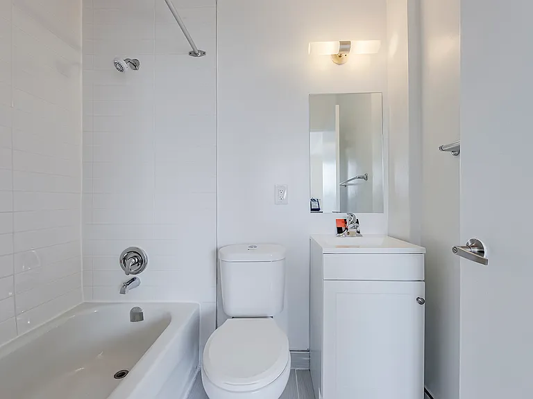 4 Latimer Ave — Photo 6