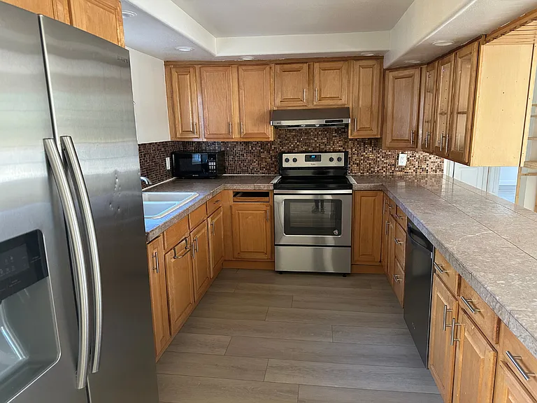 7819 203rd St SW — Photo 11