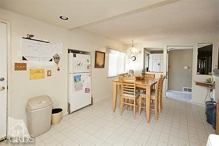 5th image of 2589 Hollister St