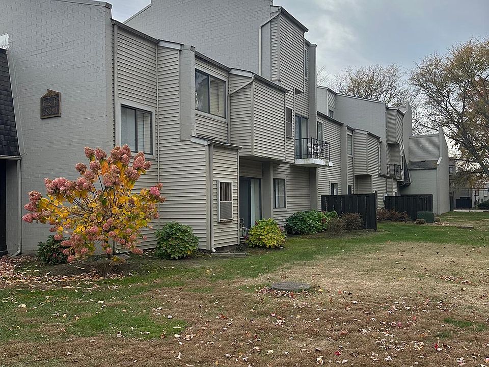 1st image of 38380 North Ln APT F108