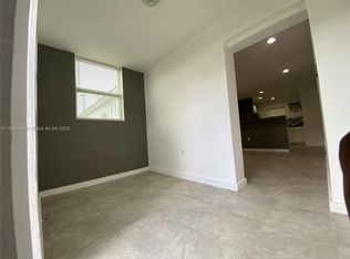 1351 NW 45th St #2, Miami, FL 33142