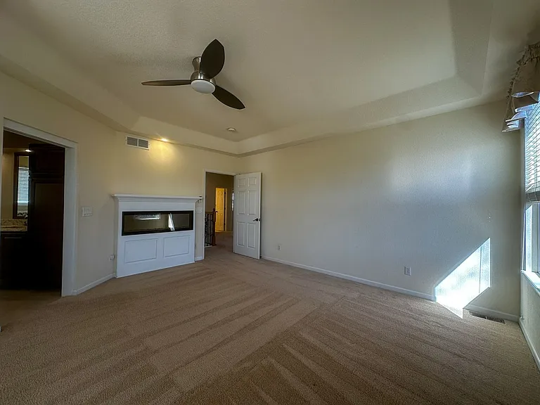 7856 Stonedale Dr — Photo 33