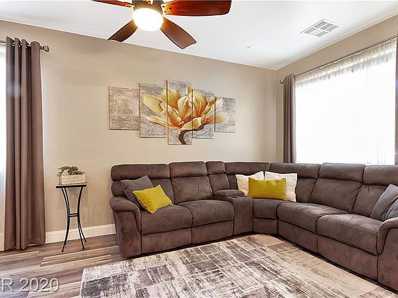 4th image of 8442 Classique Ave Unit 102