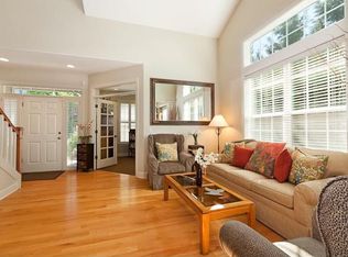 1457 NW Morgan Ln, Portland, OR 97229