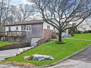 67 Plaza St, Cranston, RI 02920