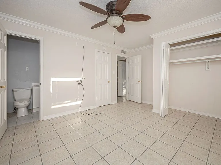 807 Market St — Photo 20