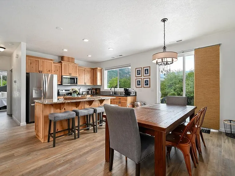 70 Wapiti Ct — Photo 22