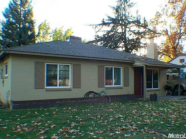 1146 Azusa St, Sacramento, CA 95833