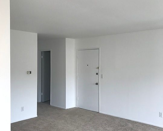 5th image of 2550 Bolker Dr