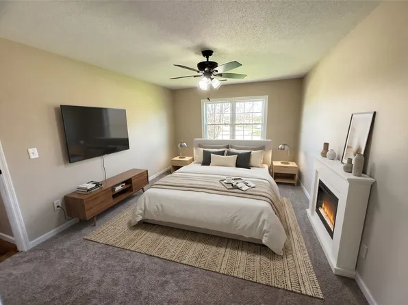 4116 Lexington Dr NE APT C, Cedar Rapids, IA 52402