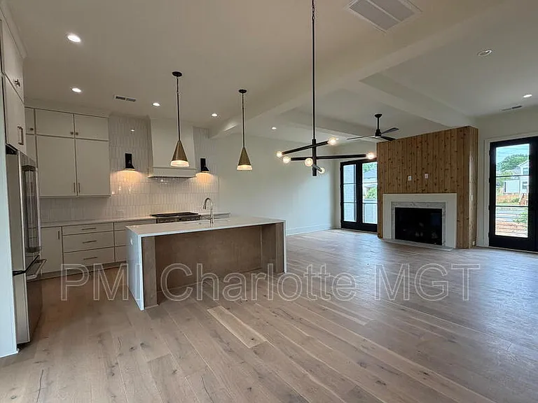 432 Dover Ave — Photo 9