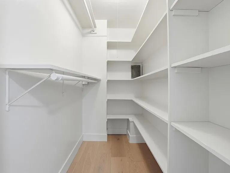 172 Bella Vista Ave #C — Photo 17