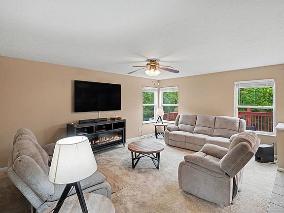 5th image of 9648 Fallshill Cir