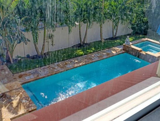 2227 Ridgewood Cir, Royal Palm Beach, FL 33411