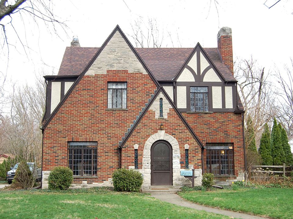 1st image of 2652 Barrington Dr