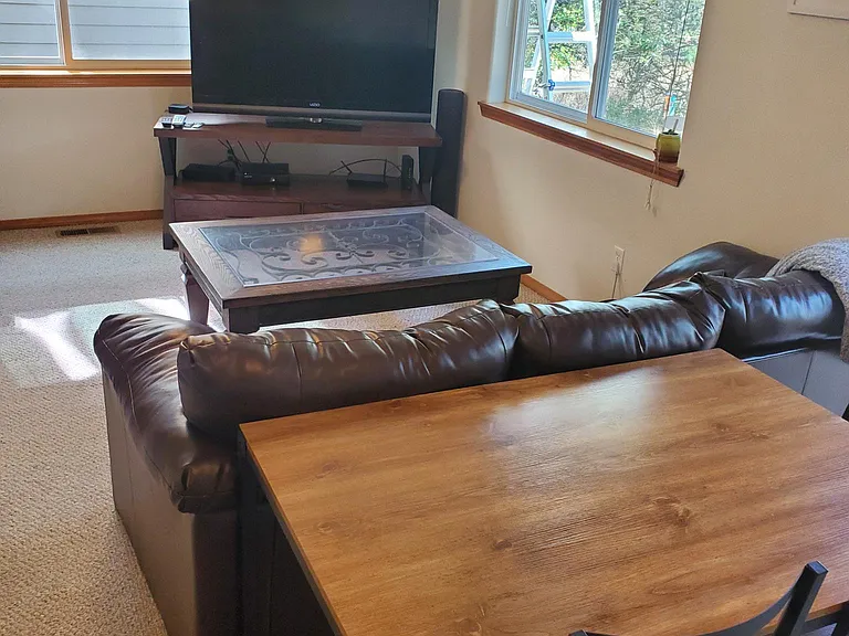 413 Maxs Pl — Photo 16