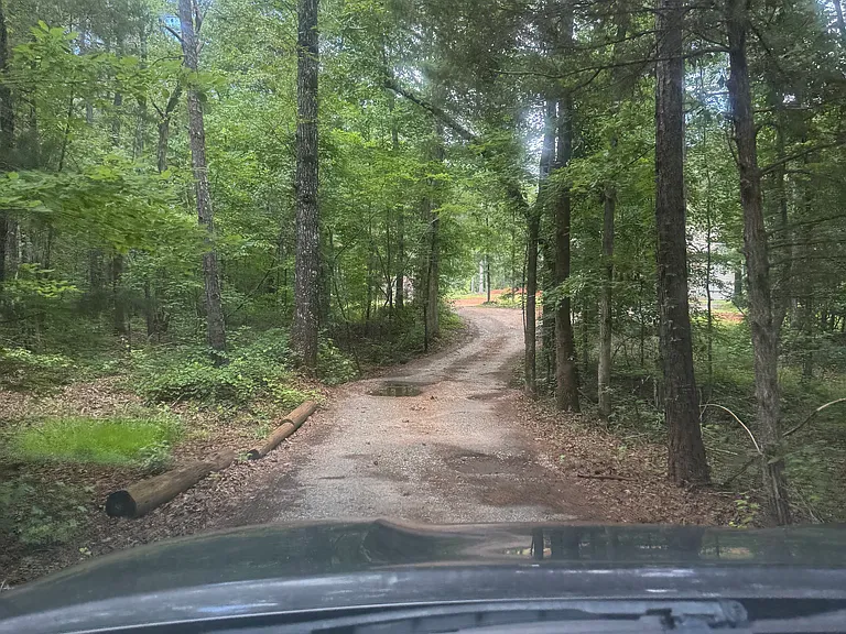 114 Cherokee Trl — Photo 2