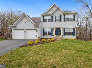 413 N Mohawk Ct, Purcellville, VA 20132