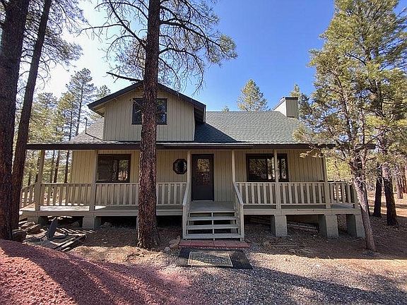 Home in starlight pines. 1.3acres