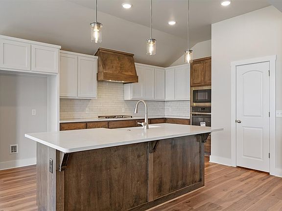 6th image of this home