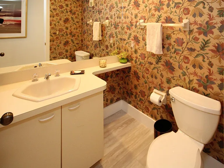 11877 Pebblewood Dr #202 — Photo 27