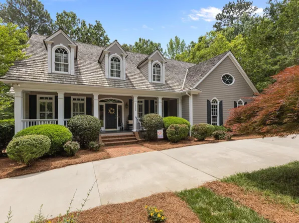 1009 Bearglades Ln, Raleigh, NC 27615