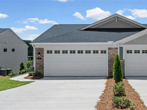 25 Village Dr, Dawsonville, GA 30534