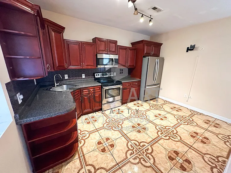 6908 Old York Rd — Photo 3