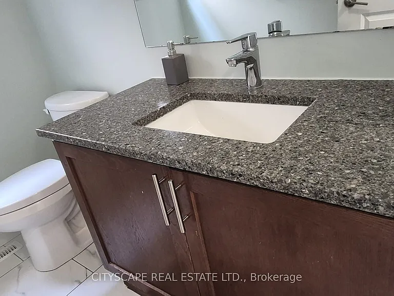 184 Knott Dr #UPPER — Photo 18