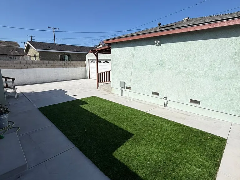 945 S H St — Photo 6