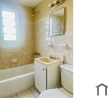 1801 NW 54th St #1 — Photo 5