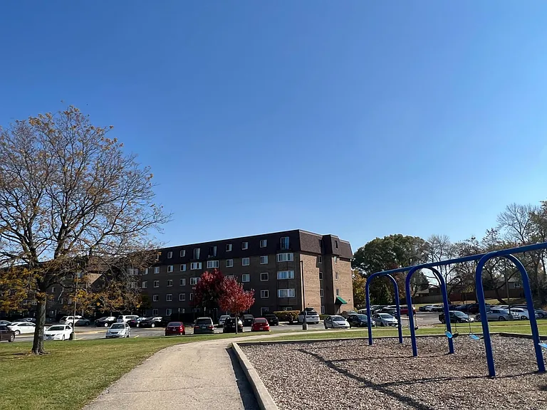 300 S Roselle Rd #310 — Photo 10