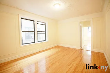 Rented by Link NY Realty