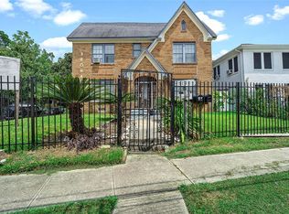 5121 Polk St, Houston, TX 77023