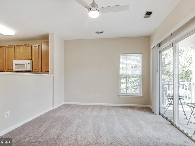 43028 Old Gallivan Ter — Photo 14